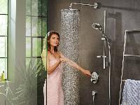 Бесшумный водяной кокон в вашем душе: ручной душ, душевые наборы и системы со струей PowderRain