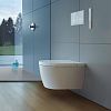 Крышка-биде для унитаза со скрытым подключением Duravit SensoWash Starck f Light 612001012000310 фото 4