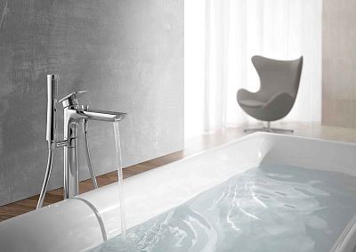 KLUDI E2 Однорычажный смеситель для ванны и душа DN 15, для отдельно стоящих ванн, арт. 495900575 фото 2