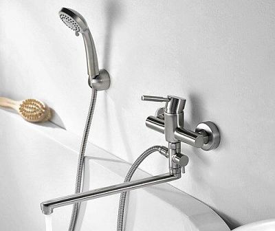 Wern 4202L Смеситель для ванны с длинным изливом фото 2